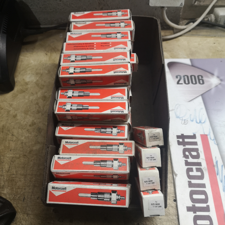 Bougies de préchauffage Motorcraft 1137299 — photo 2