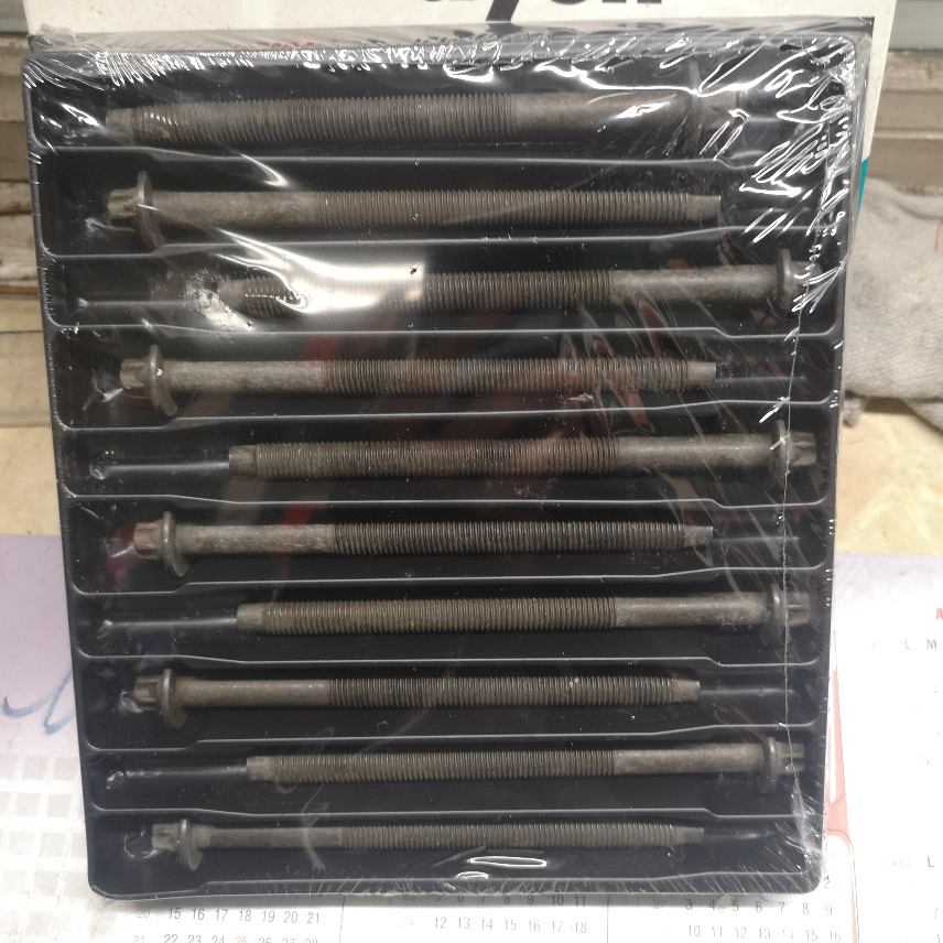 HBS359 Kit boulons de culasse — photo 2