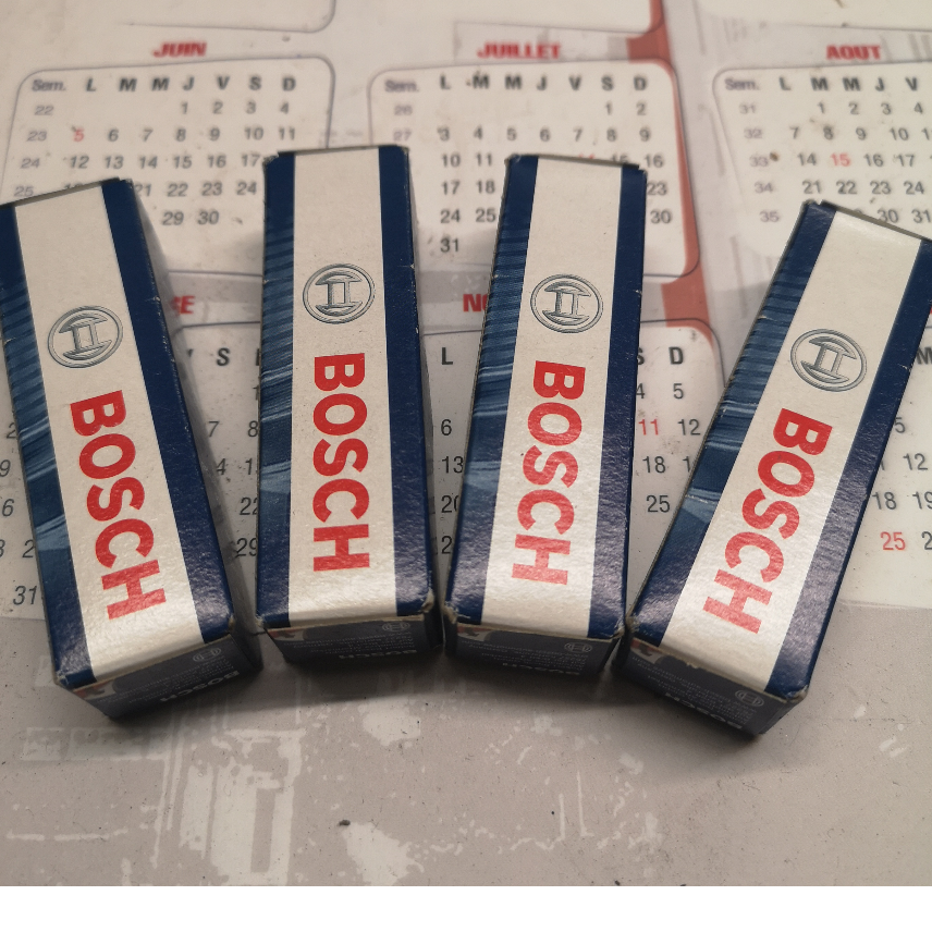 0242236565 Bosch Bougies d'allumage