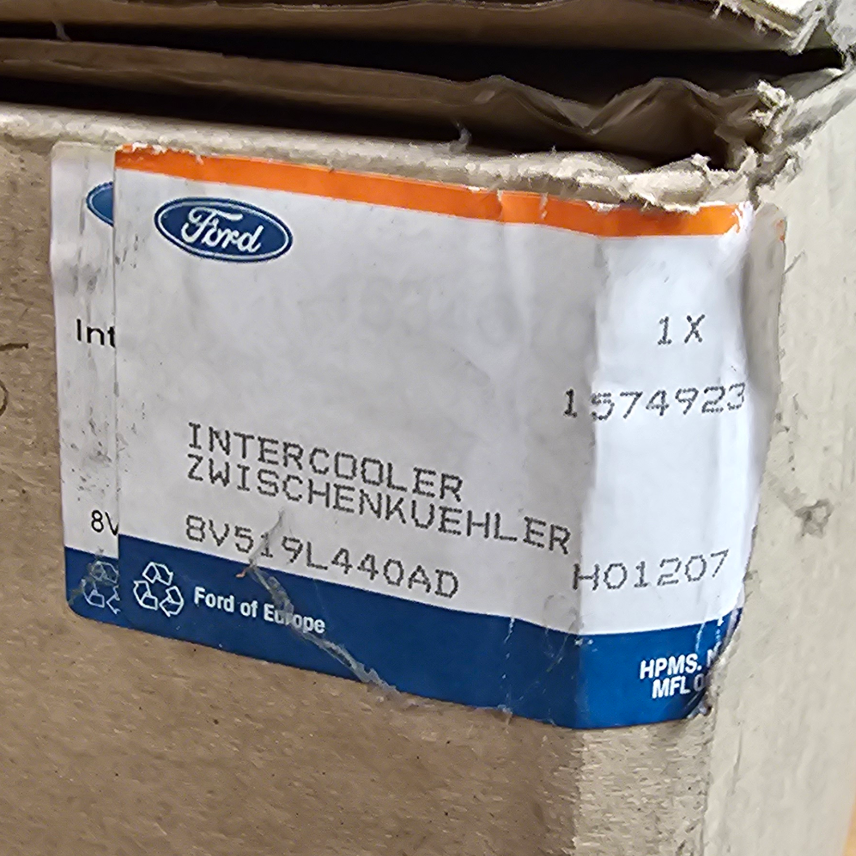 1574923 Intercooler Ford OEM — photo 4