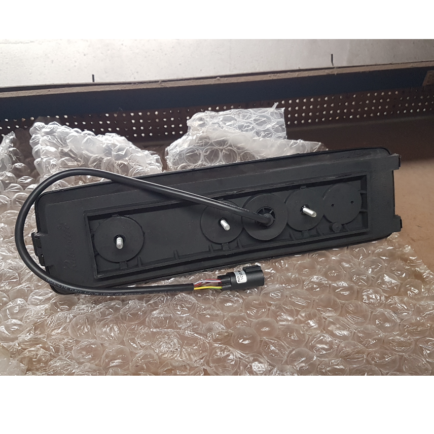 Feu arrière Ford Transit 4388140 — photo 2