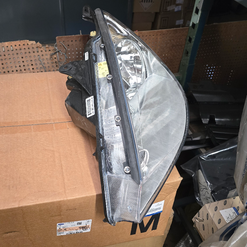 1218250 Ford Focus Optique avg — photo 2