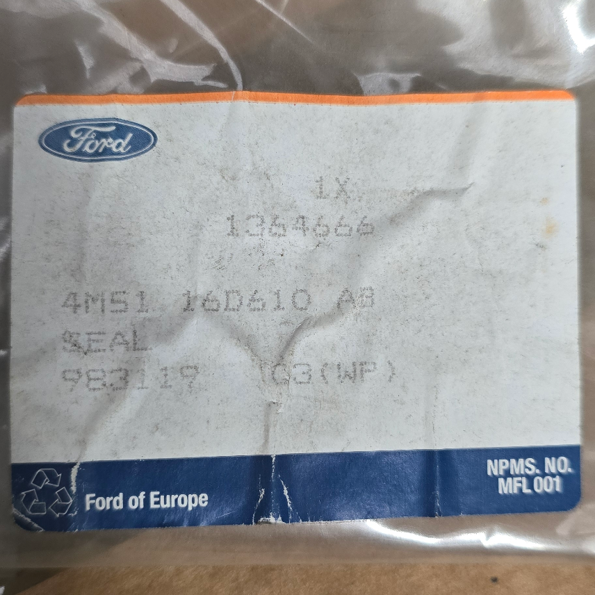 1364666 Ford CMaX joint de calandre — photo 2