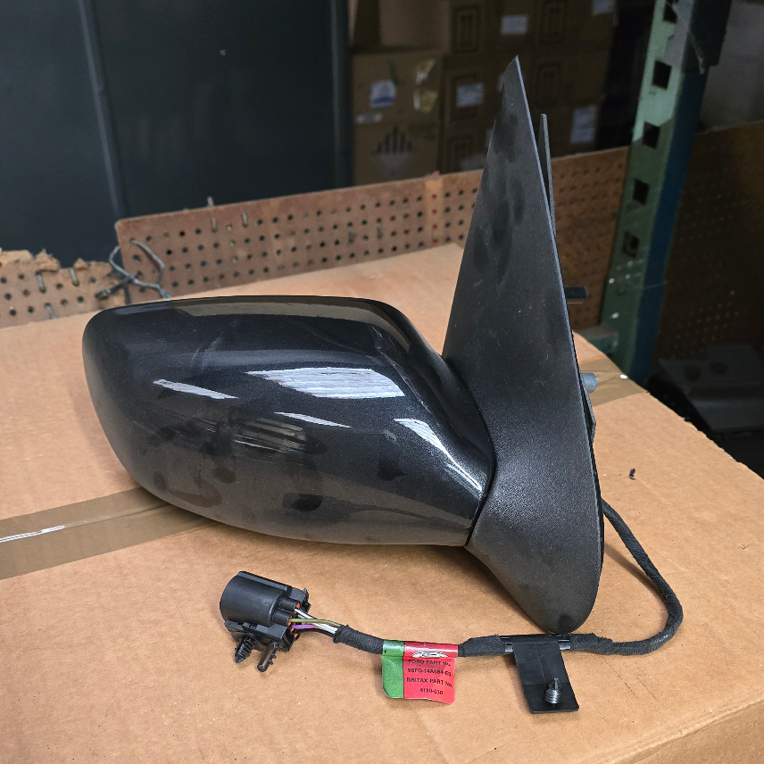 1053851 Ford Mondeo rétro droit — photo 2