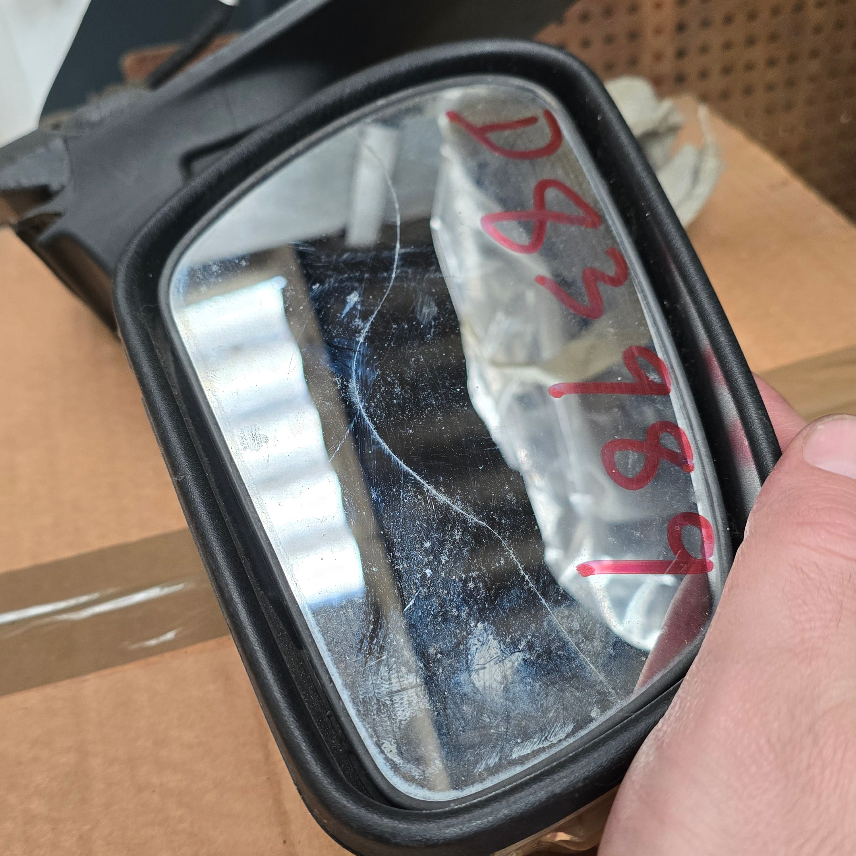 Ford CMax Retro droit — photo 3