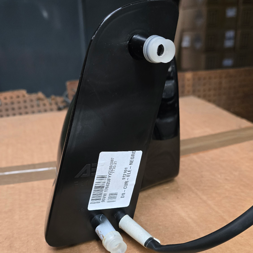 1066868 Rétro droit Ford Galaxy 1 — photo 3