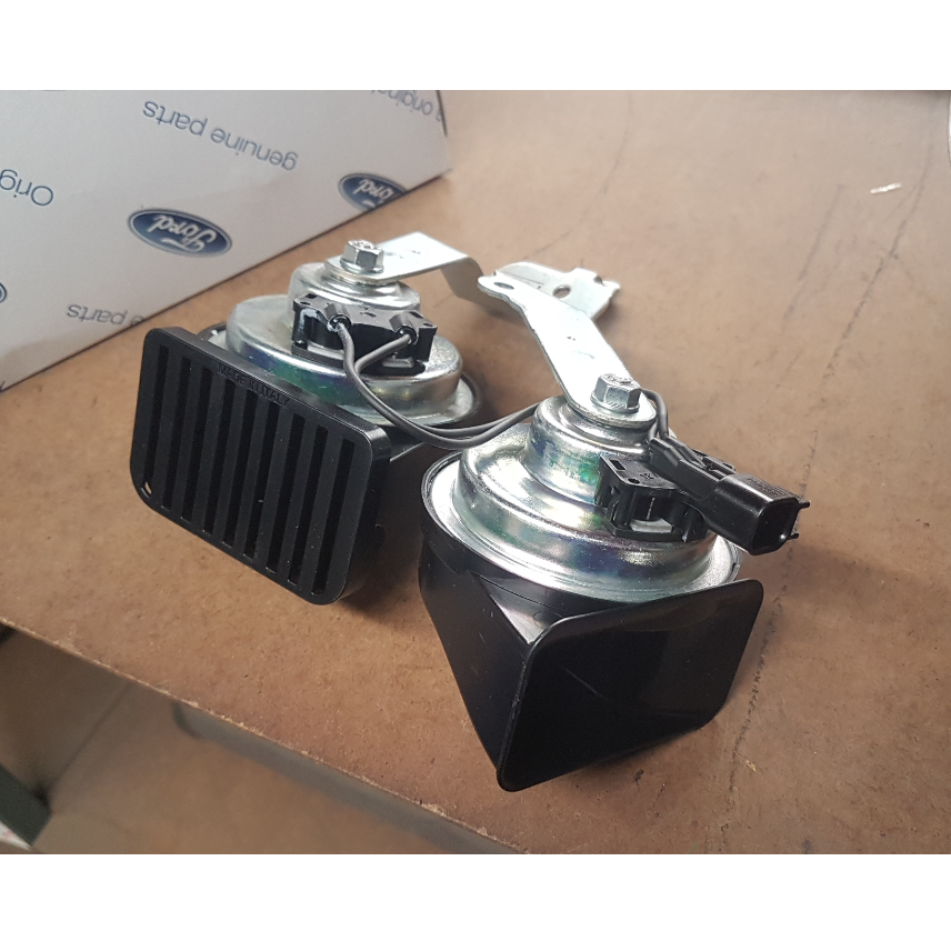 1882114 Avertisseur Ford Kuga — photo 2