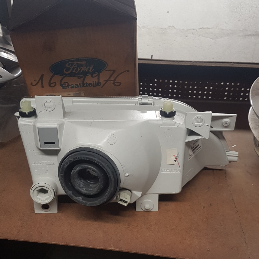 91AG13006SA2A Phare Avant gauche Ford Escort 5 — photo 2