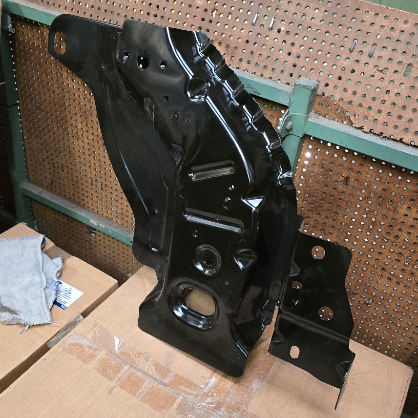 2008681 Ford Maverick & Transit Tôle de renfort — photo 3