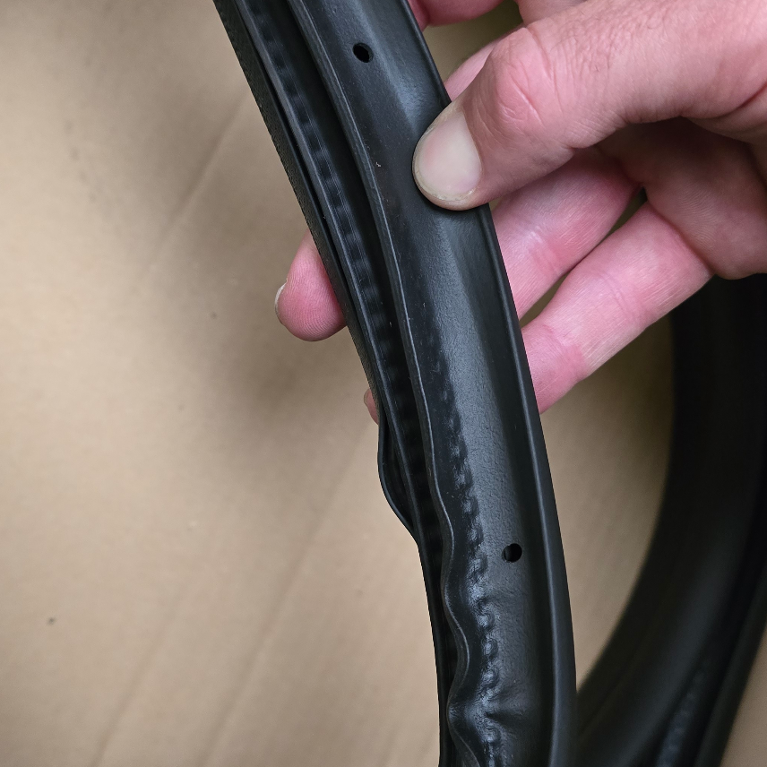 1534557 Ford Galaxy & S Max joint d’étanchéité — photo 2