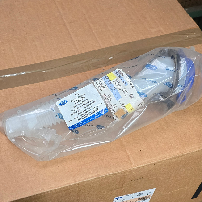 2259951 Ford Tourneo Connect Tube de remplissage