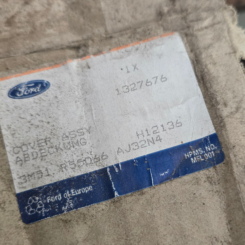 1327676 Ford Cmax Plage arrière — photo 3