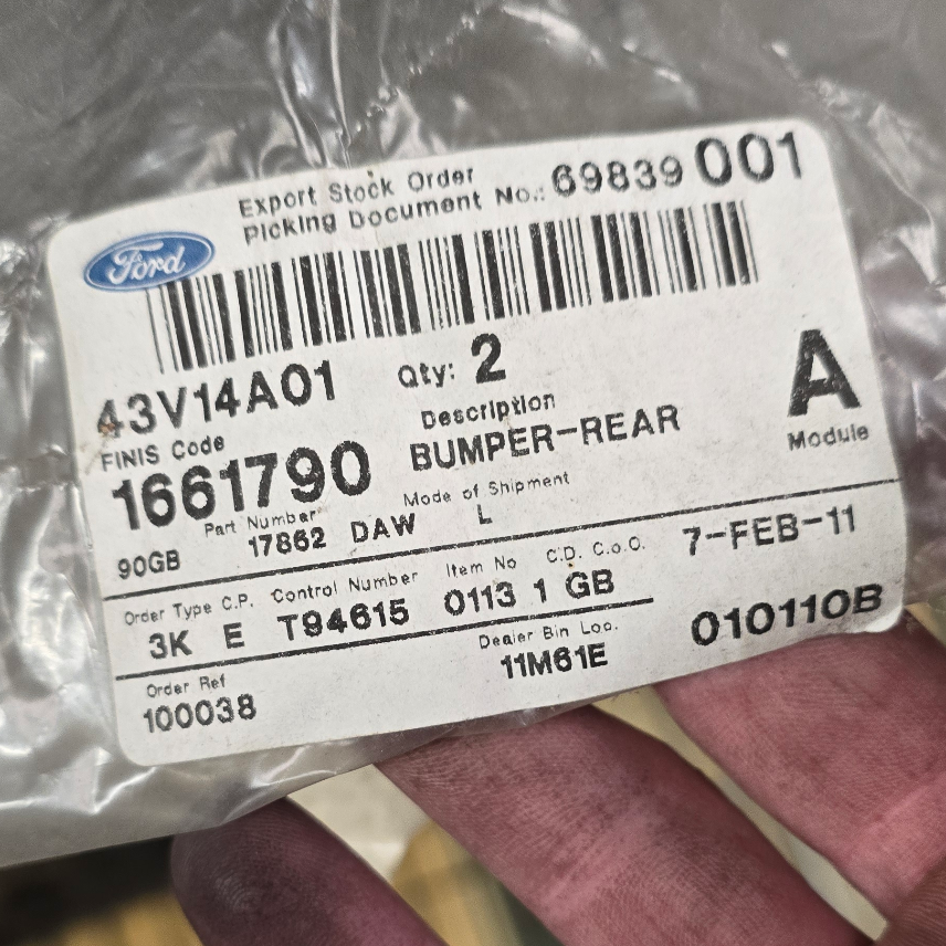 1661790 Ford Granada Pare-chocs Arrière — photo 2