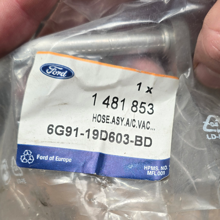 1481853 Ford Mondeo tuyau de réfrigérant — photo 4