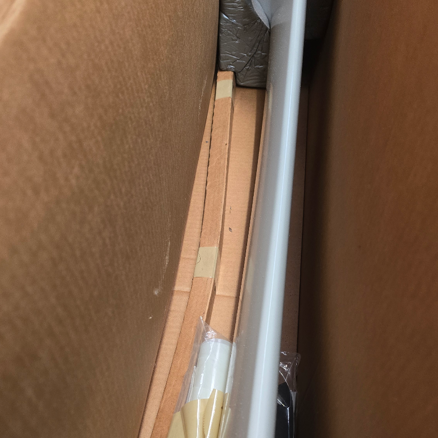 3046736 Ford Cougar Spoiler Arrière — photo 4