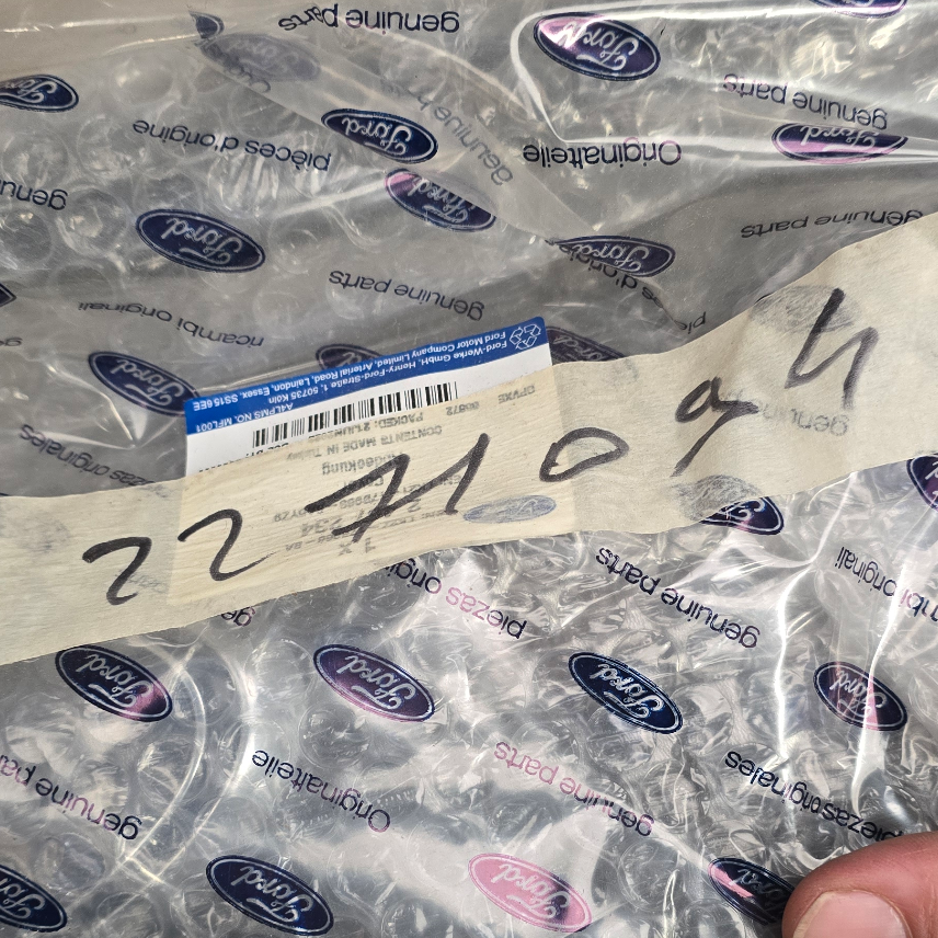2271094 Ford Tourneo Custom grille de calandre — photo 2