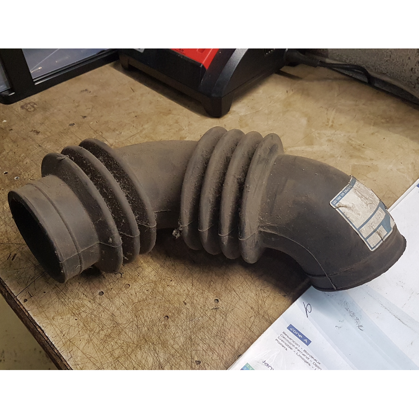 6634678 Manchon admission air pour Ford Transit