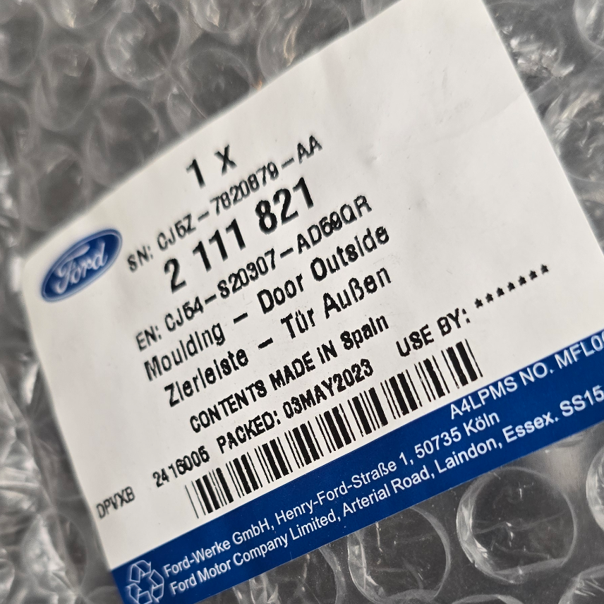 2111826 Ford Kuga 2012 Moulure extérieure porte gauche — photo 2