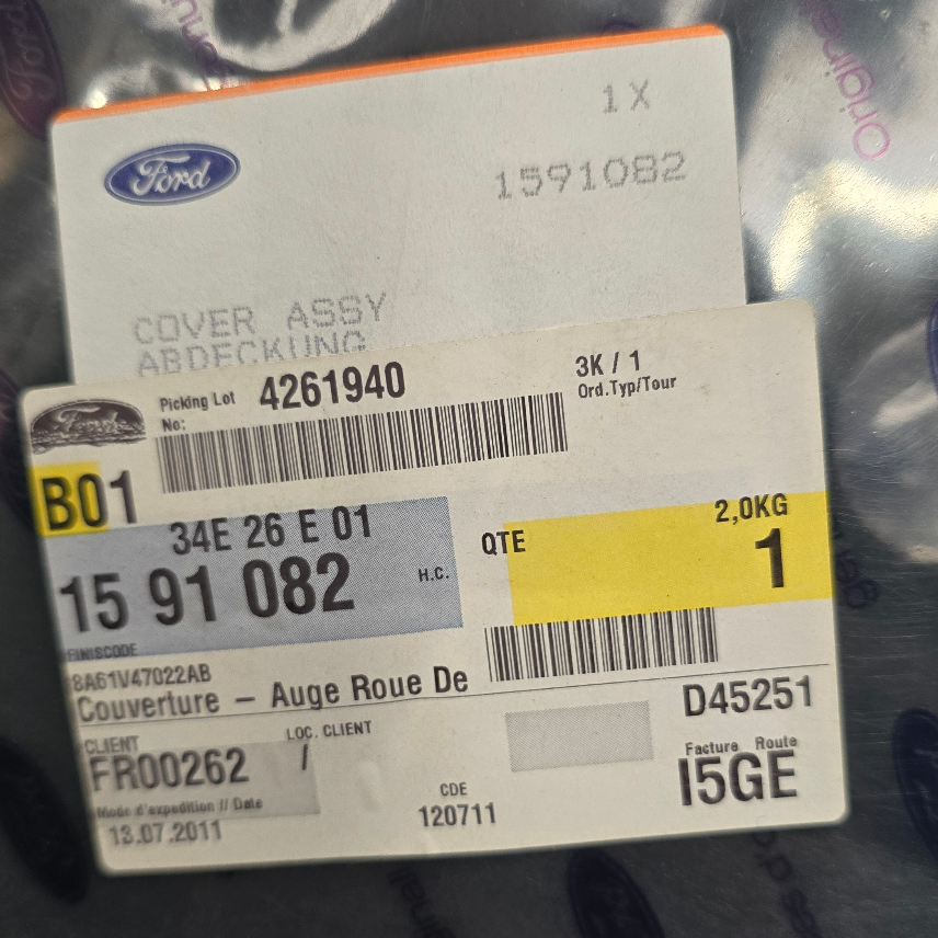 1591082 Ford Fiesta 2008 Révêtement — photo 2