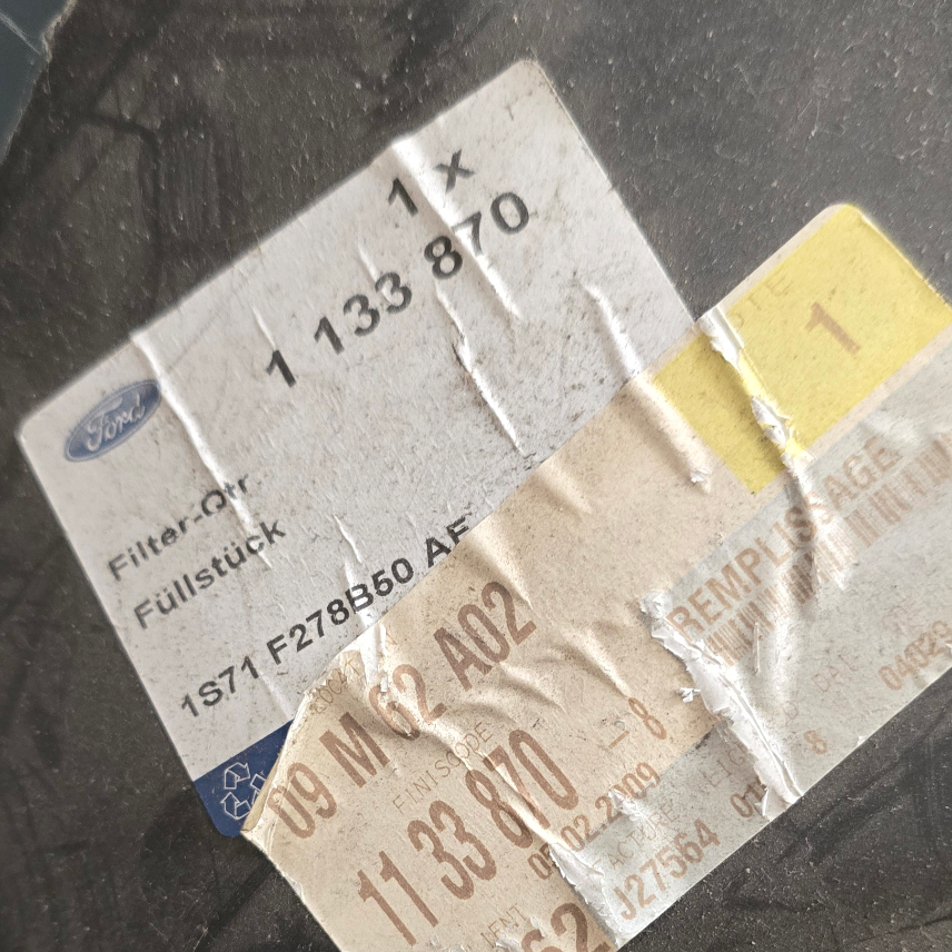 1133870 Pareboue arrière Ford Mondeo — photo 2