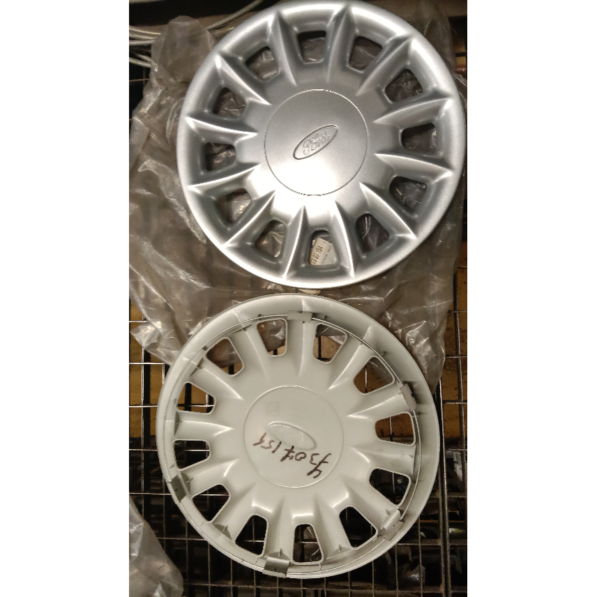 7307154 Véritable enjoliveur de roue en acier argenté 14" Ford Escort MK6 (x2) 95-00