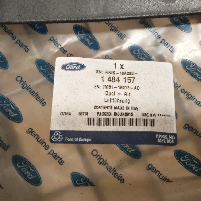 1484157 Conduit de déflecteur d'air de panneau avant de carrosserie Ford C-Max authentique