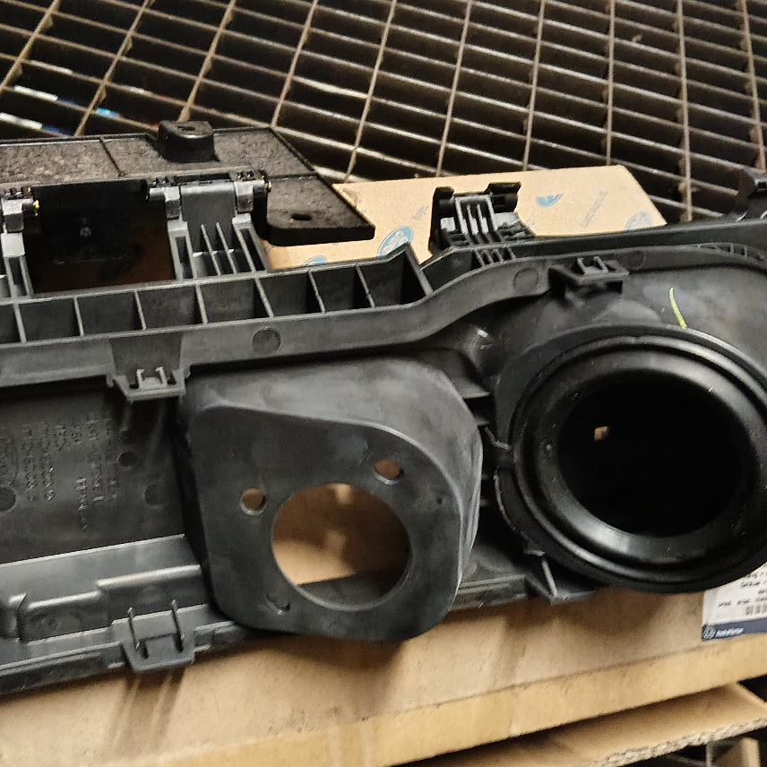 1886223 Ensemble de remplissage de réservoir de carburant d'origine Ford Transit (TTG) — photo 2