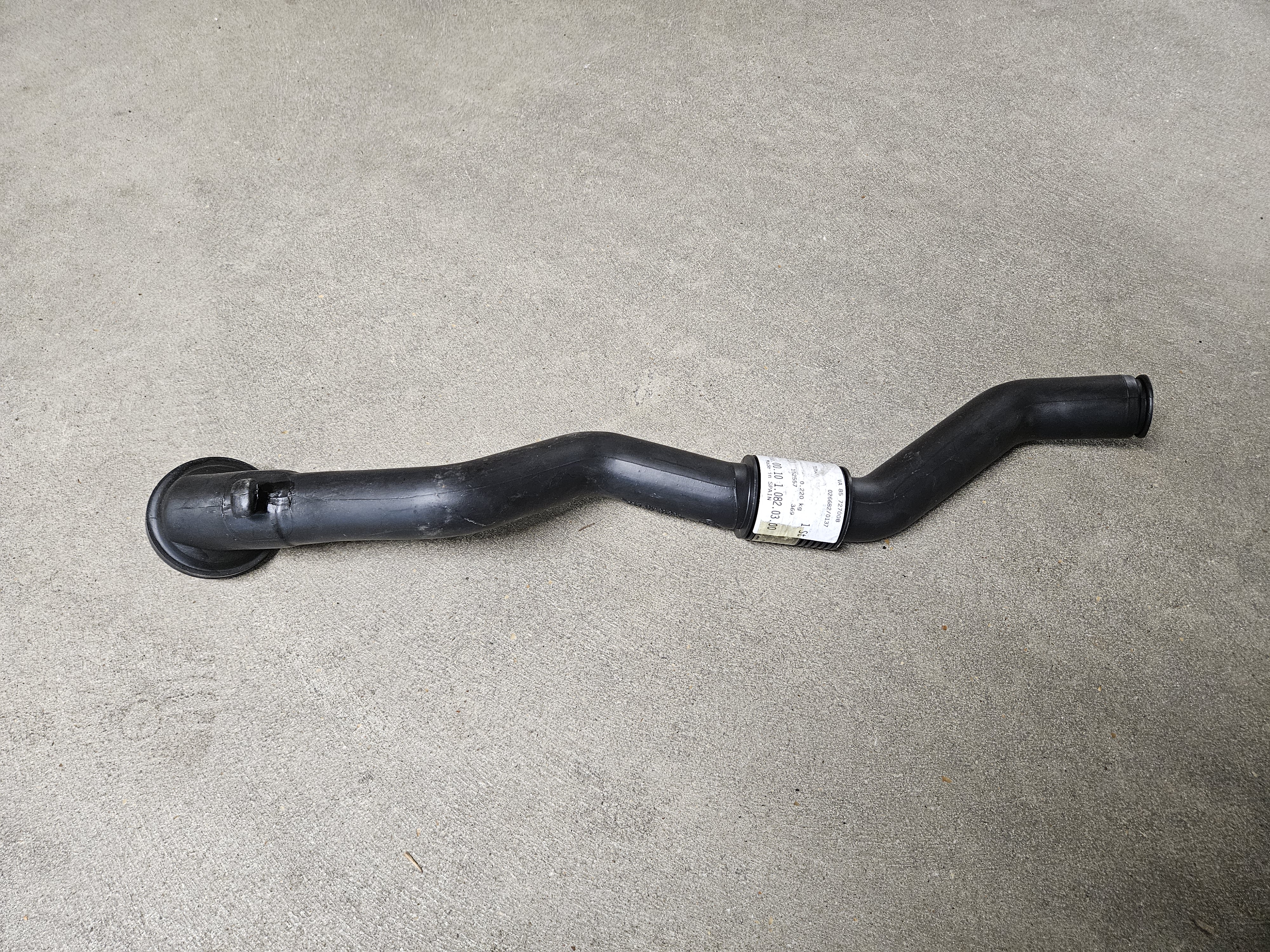Tubulure admission d'air pour Mercedes Vito W638