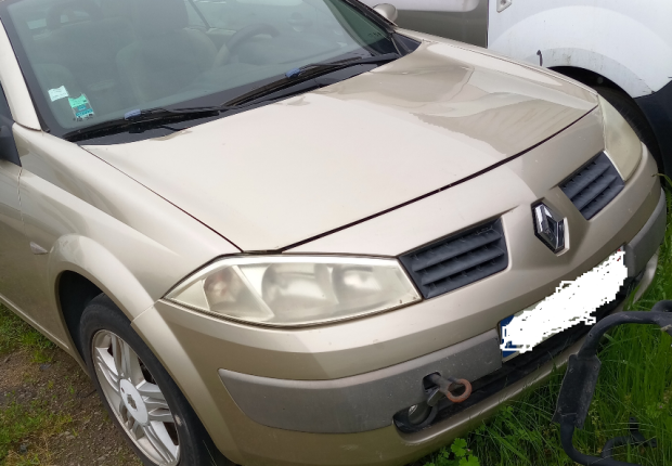 RENAULT MEGANE II CAB 1.9 DCi 120