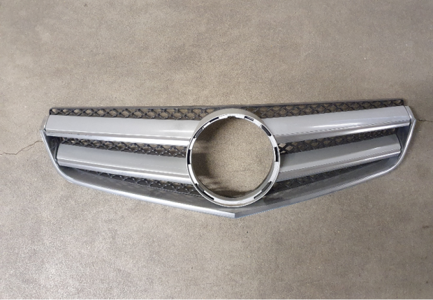 Calandre Mercedes Classe E coupé W207
