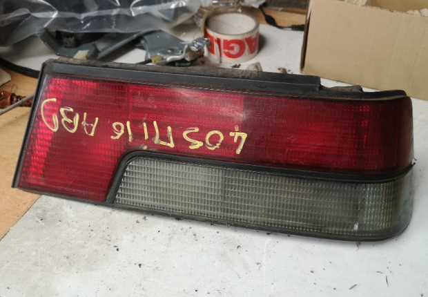 Feu ARD de Peugeot 405 Mi16