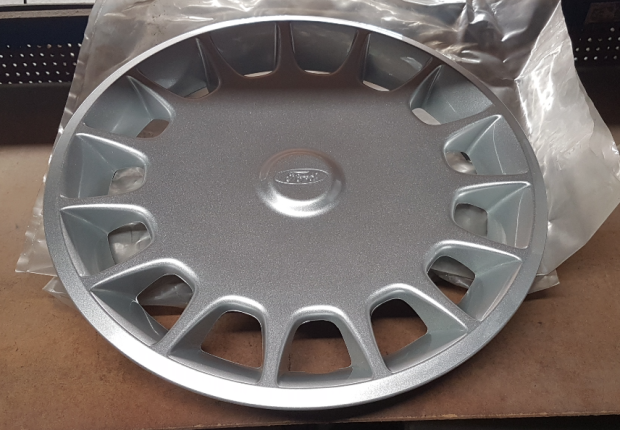 Enjoliveur de roue pour Ford Sierra 14