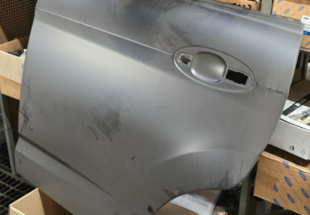 1687380 Ford Cmax Panneau porte arrière gauche 