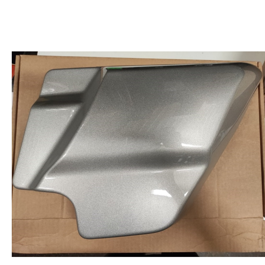 CARENAGE LATERAL DROIT HARLEY DAVIDSON  TOURING