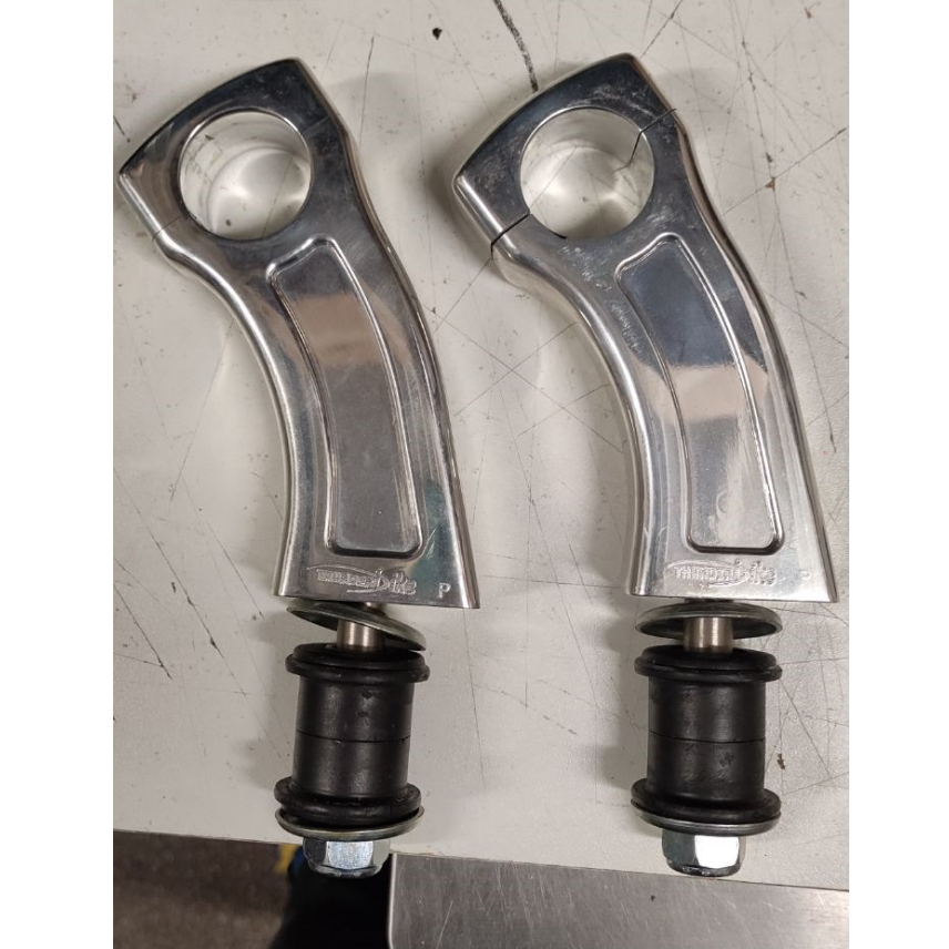 1697274379-1-thun.jpg THUNDERBIKE RISERS PULLBACK DE 4