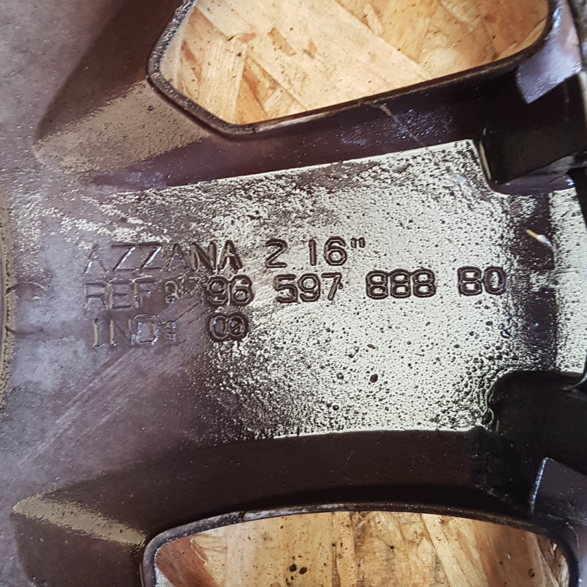 1698762023-1-16987619805213493129442442480006.jpg