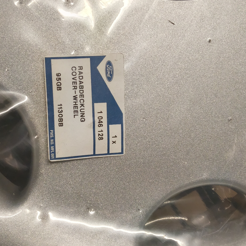 1046128 Enjoliveurs d'origine Ford Scorpio 15 pouces 95GB 1130 BB lot de 4