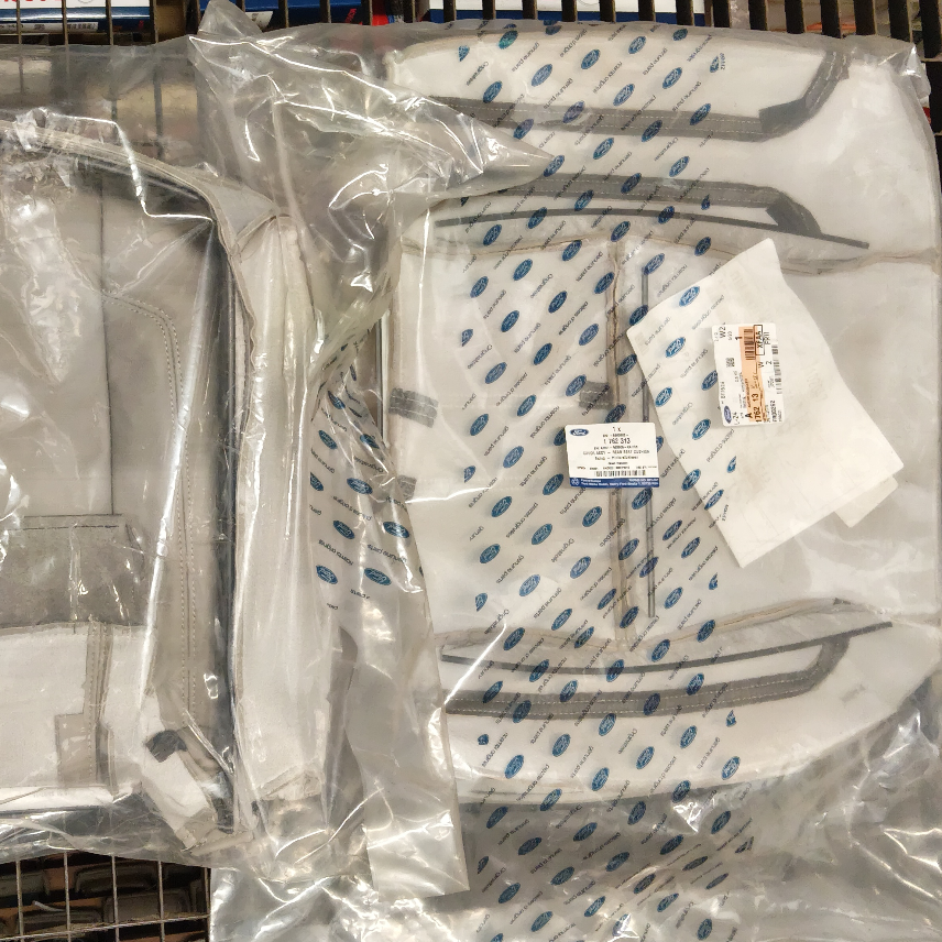 1762313 coussin de siège arrière 3eme rangée de sièges GALAXY couleur beige